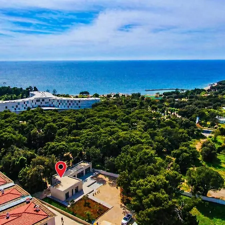 House Al Ponte רוביני