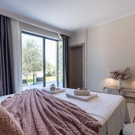 House Al Ponte بيت للعطل روفينج